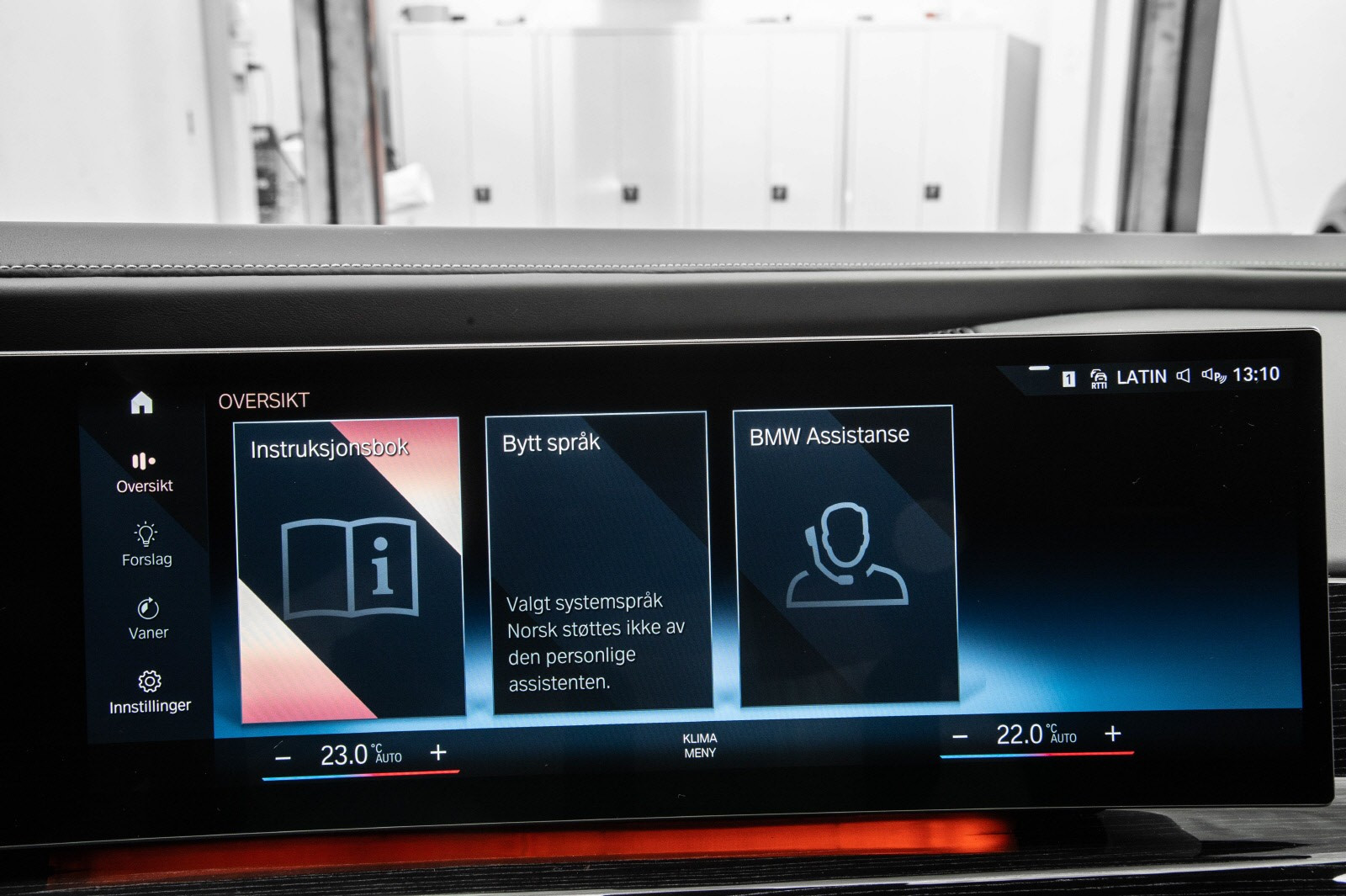 BMW i7