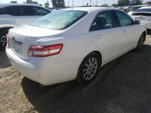 Toyota Camry Base 2011