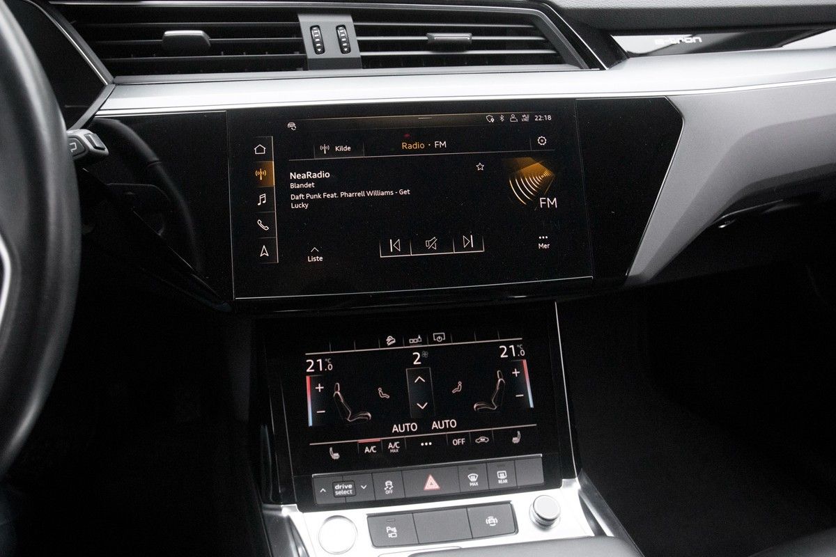Audi e-tron