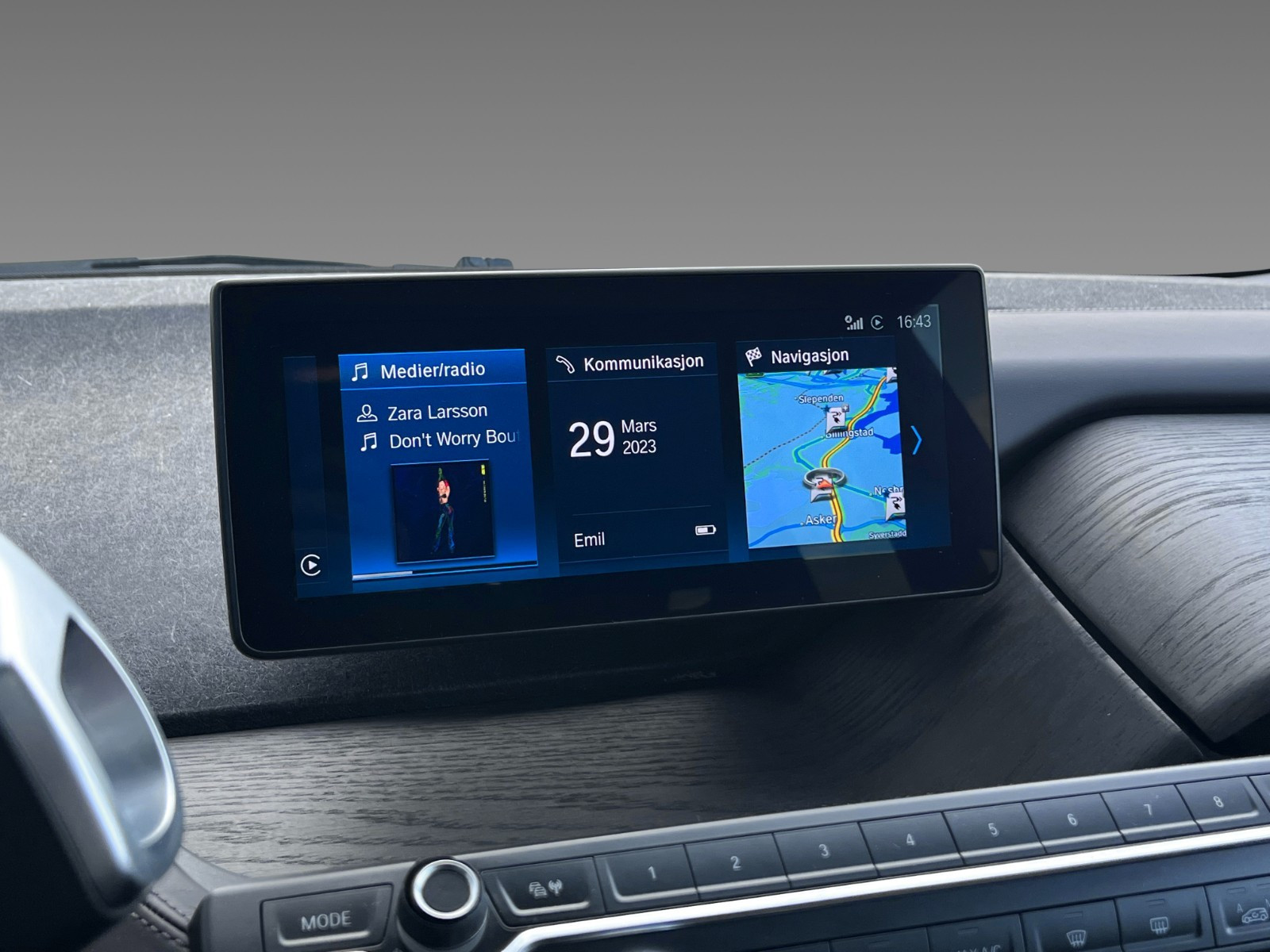 BMW i3