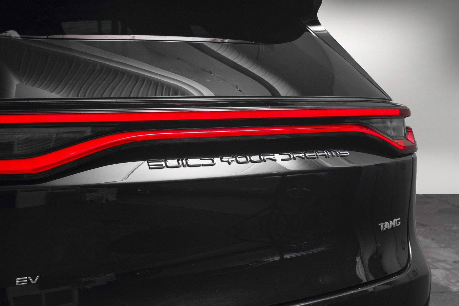 BYD Tang