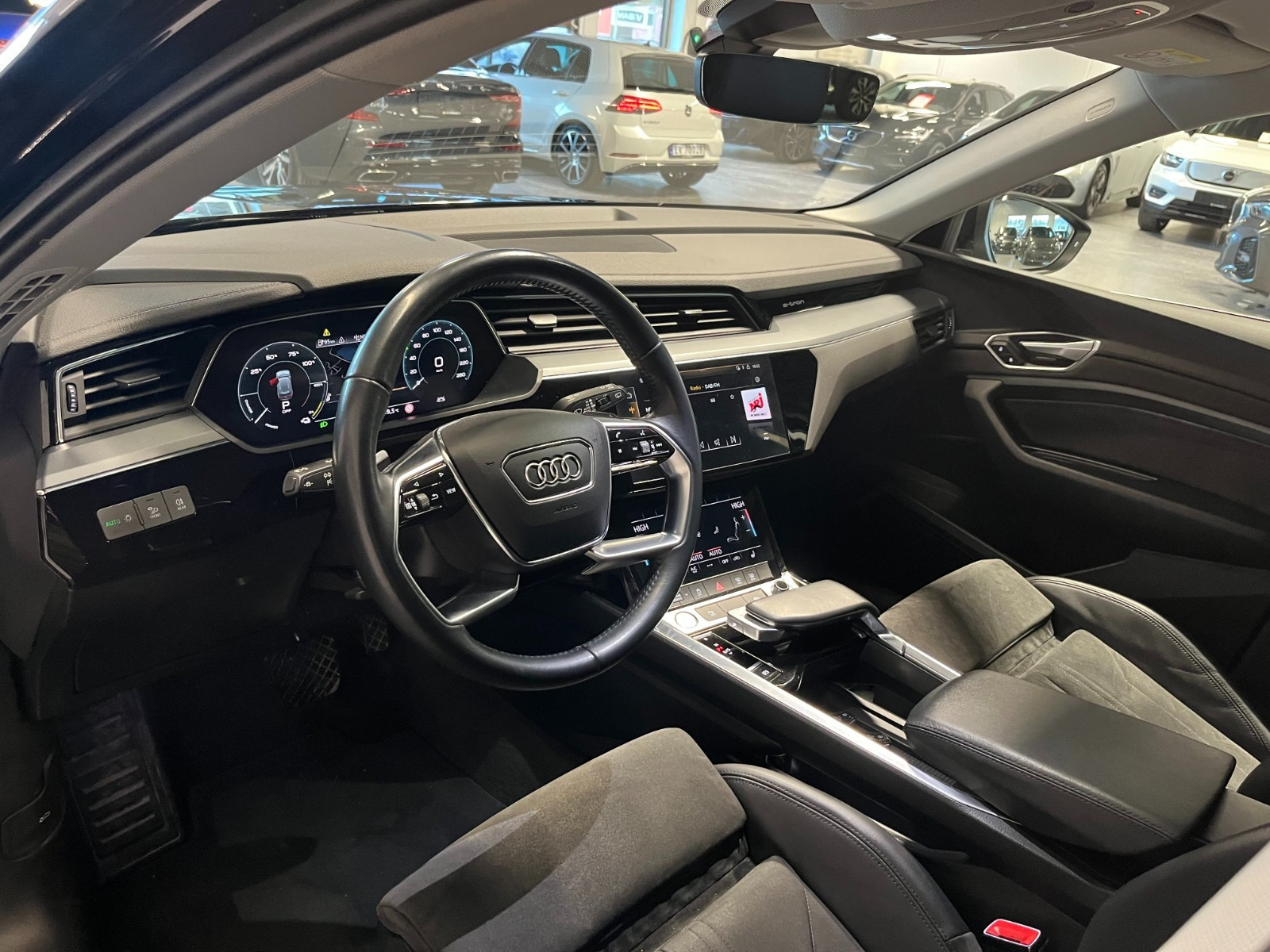 Audi e-tron