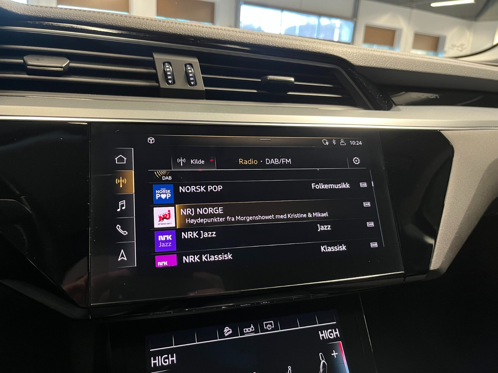 Audi e-tron