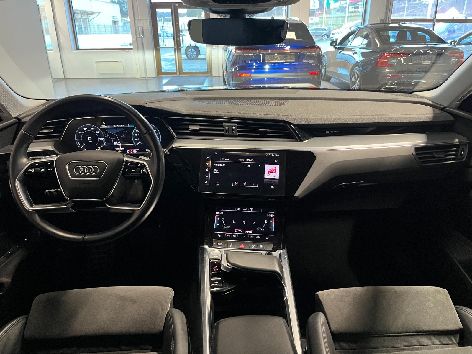 Audi e-tron