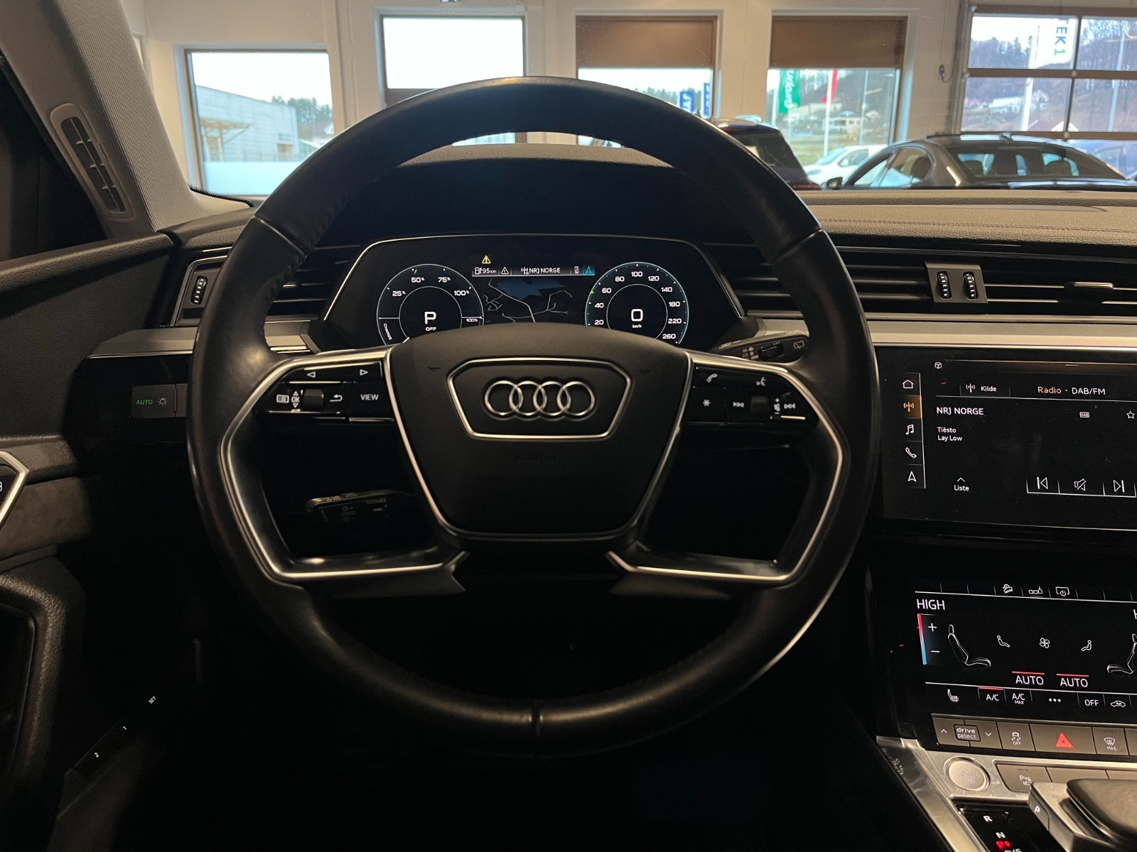 Audi e-tron
