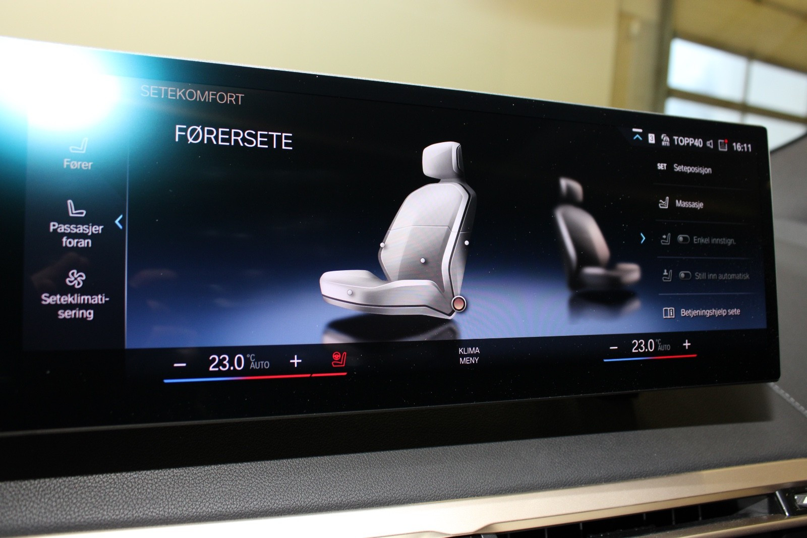 BMW iX xDrive 40