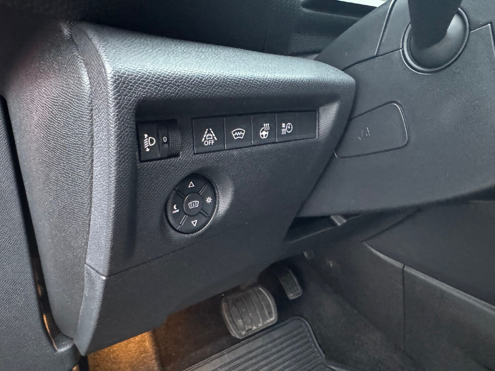 Citroen E-C4