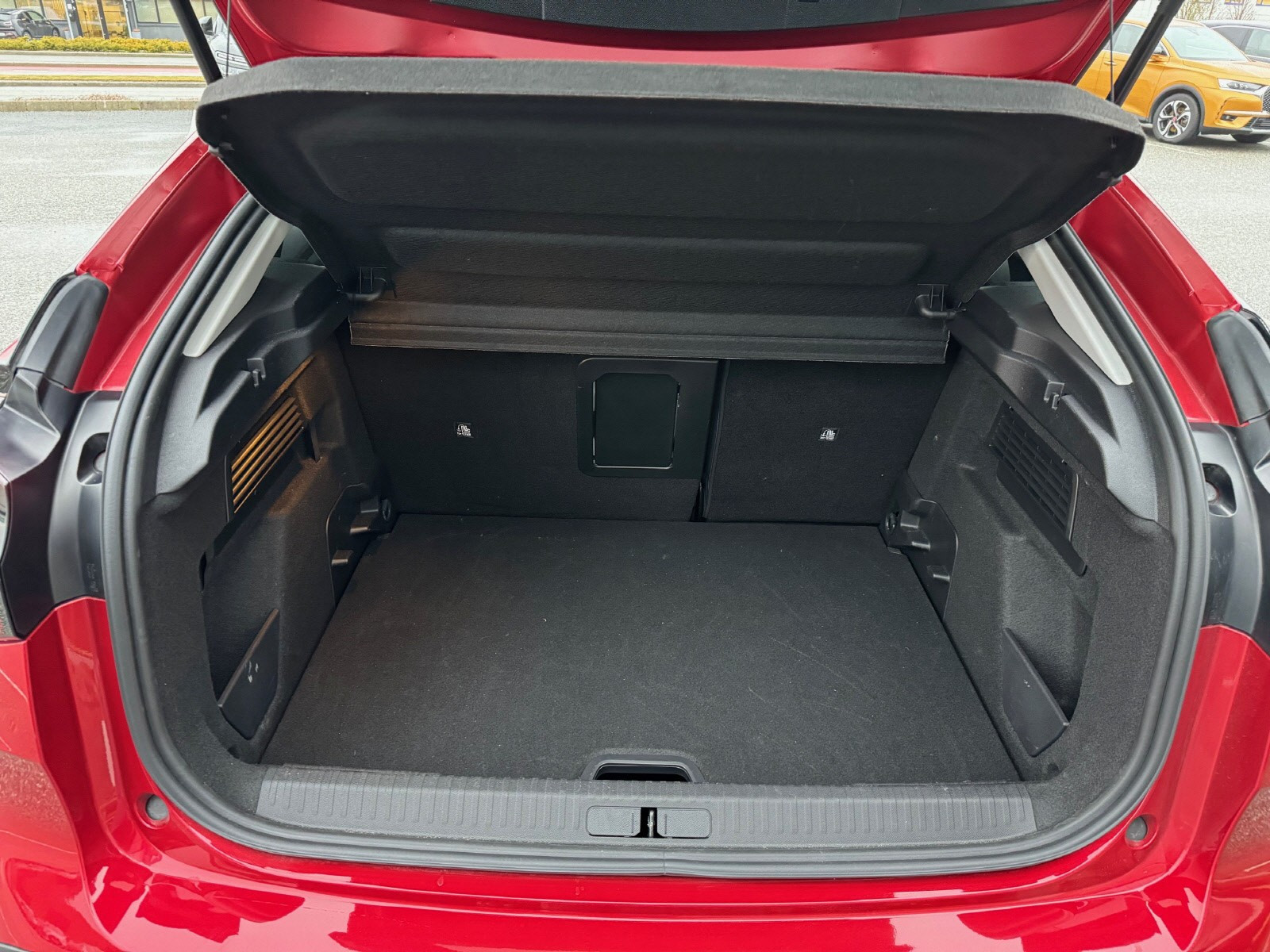 Citroen E-C4