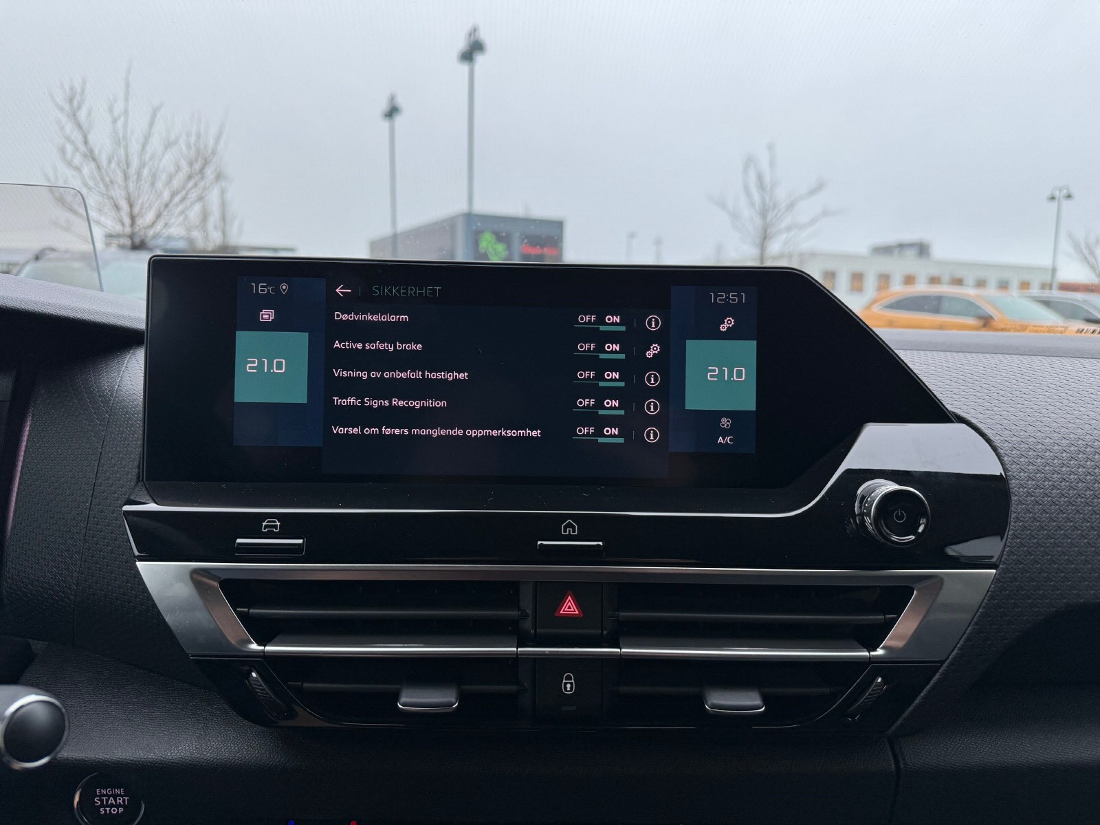 Citroen E-C4
