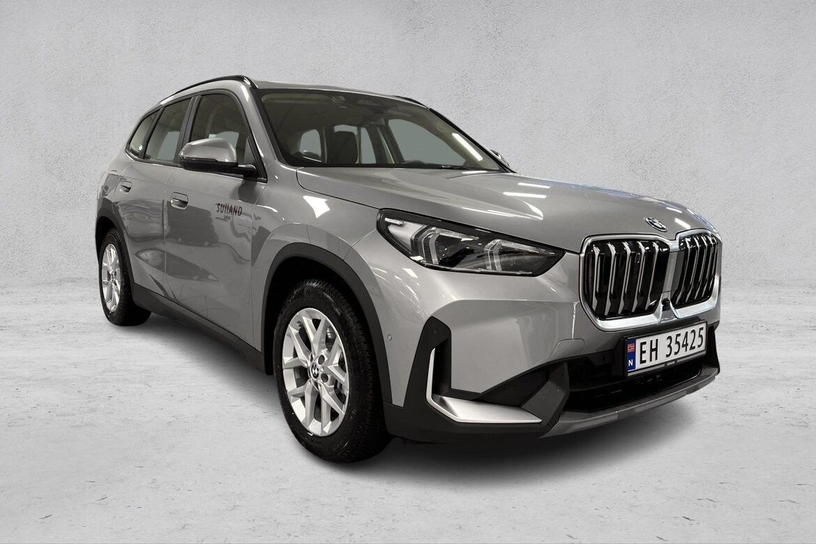 BMW iX1
