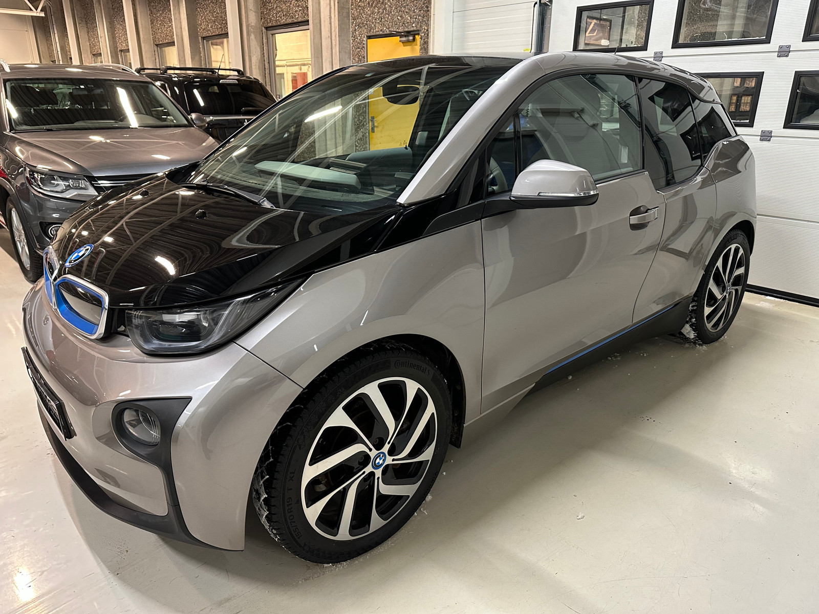 BMW i3
