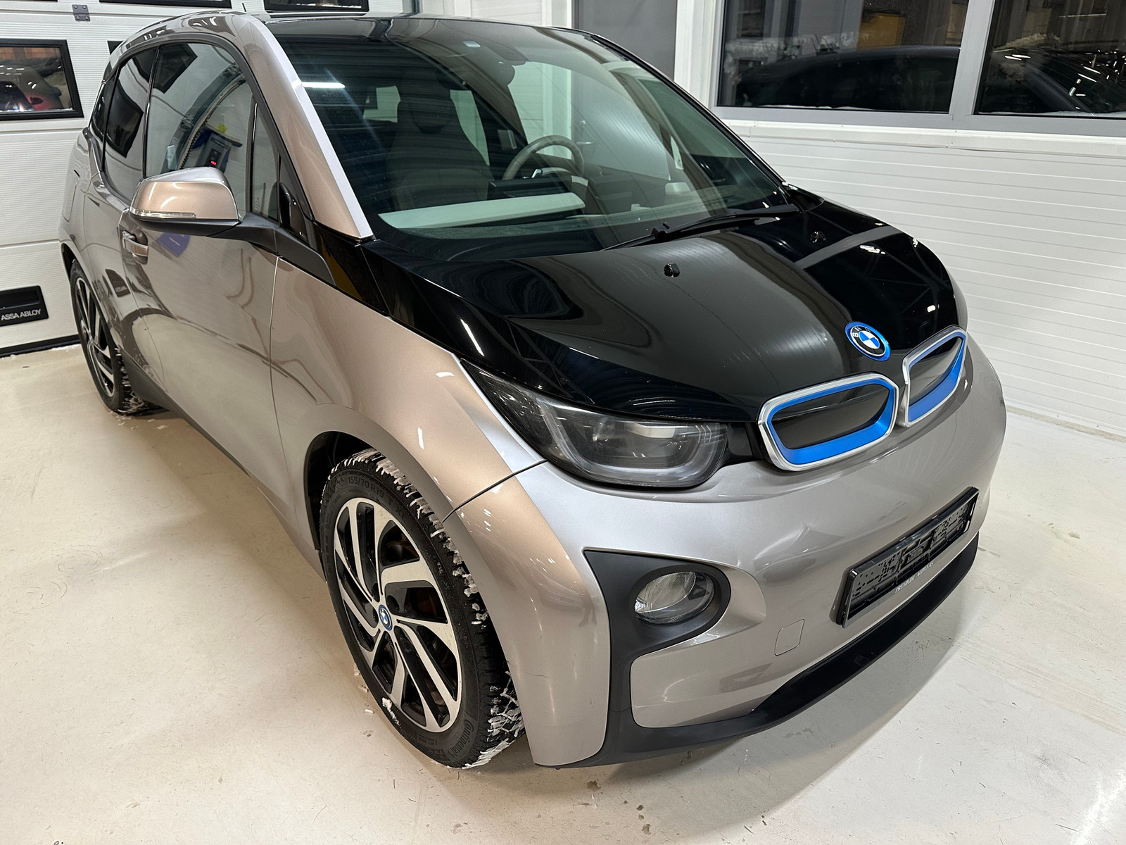 BMW i3