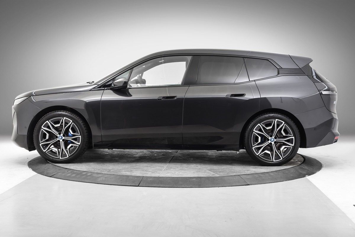 BMW iX xDrive 50