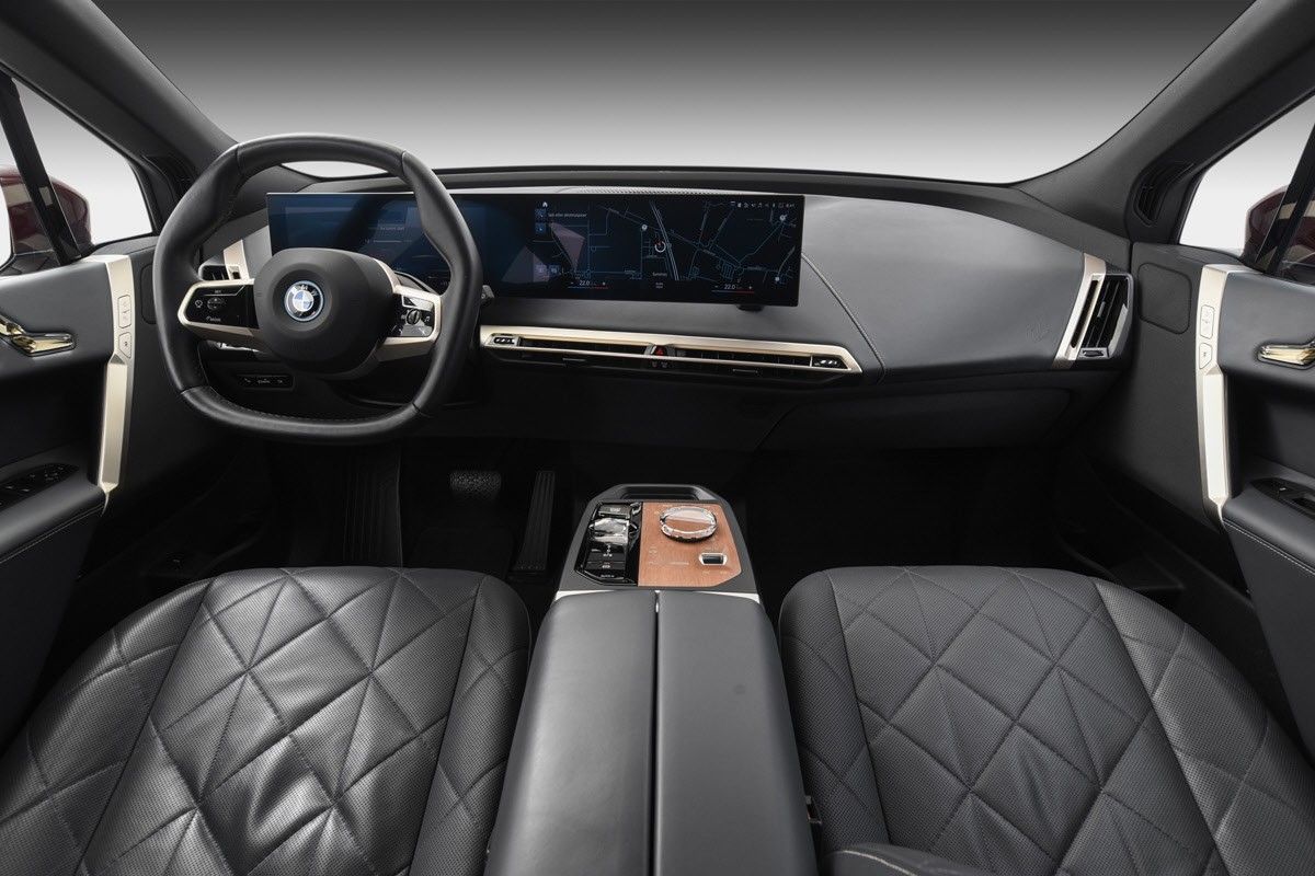 BMW iX xDrive 50