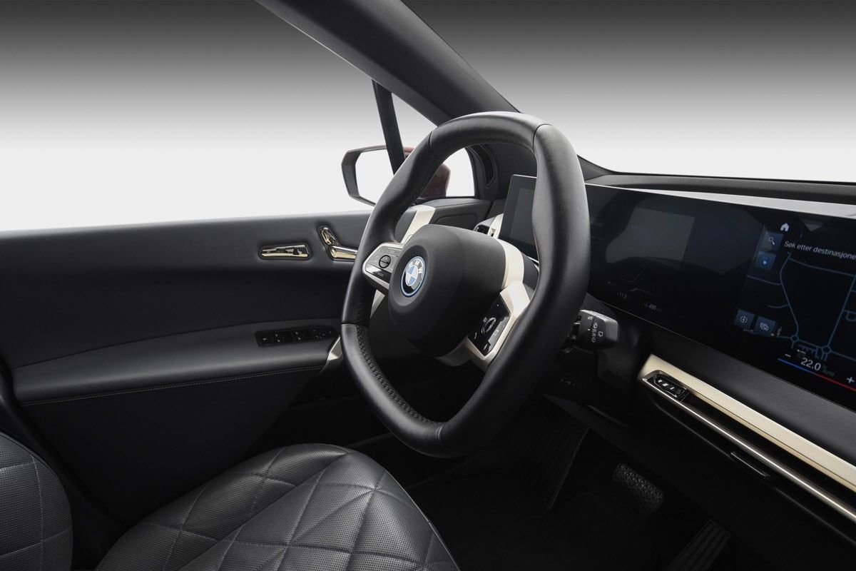 BMW iX xDrive 50