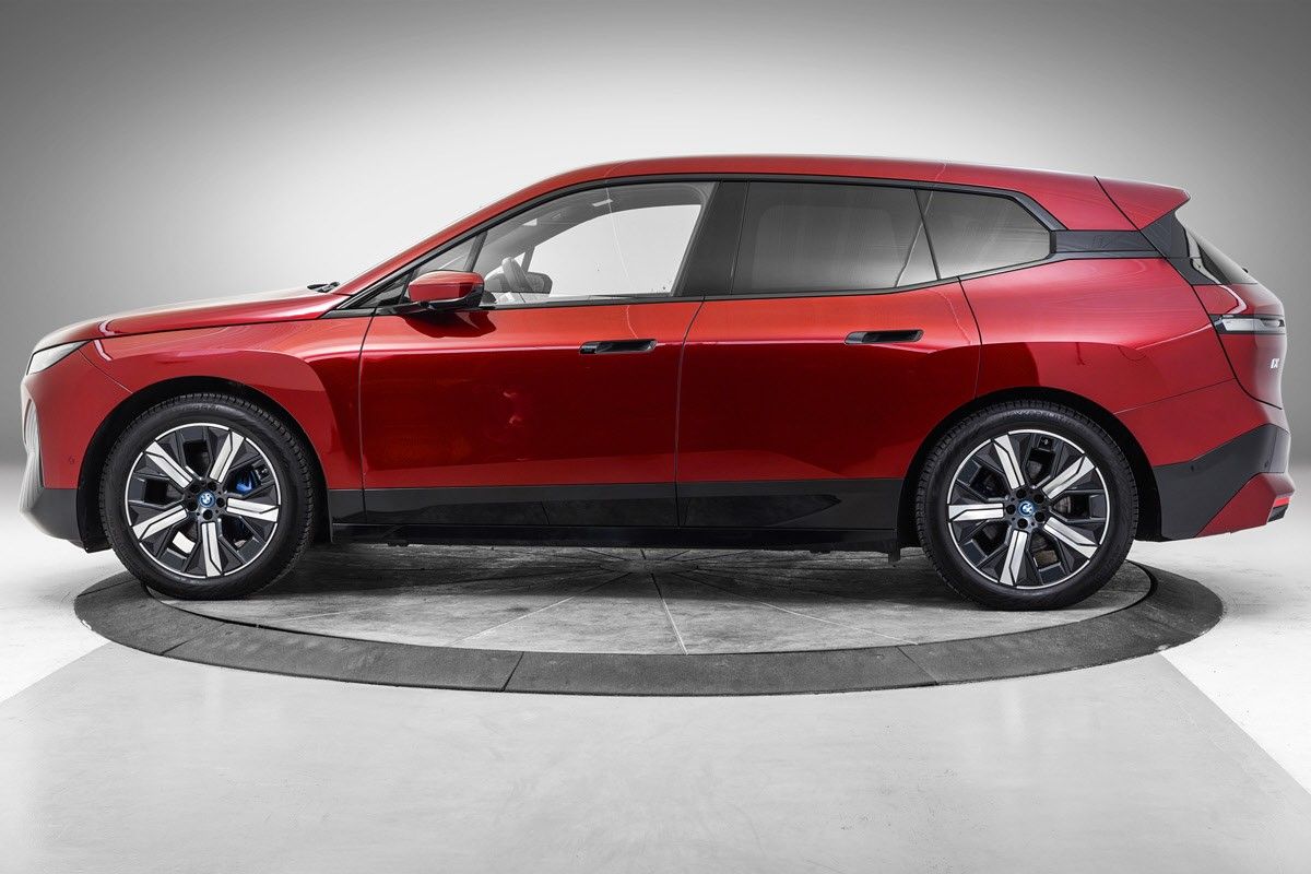 BMW iX xDrive 50