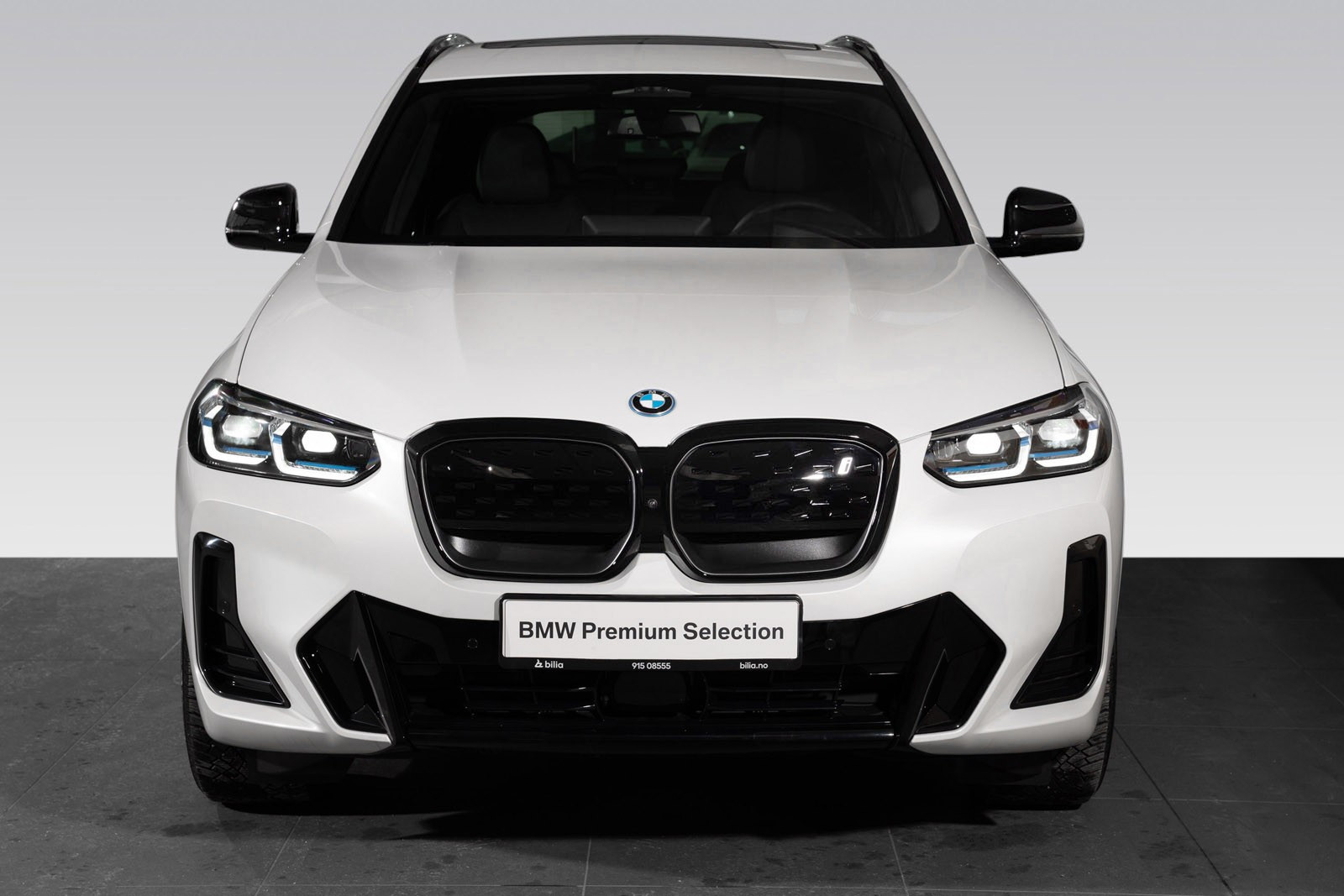 BMW iX3