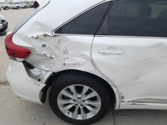 Toyota Venza LE 2014