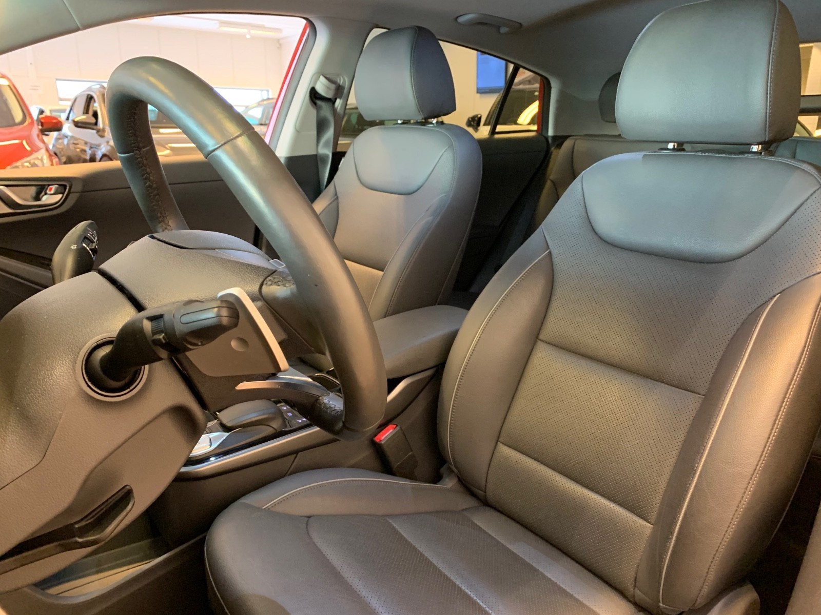 Hyundai IONIQ