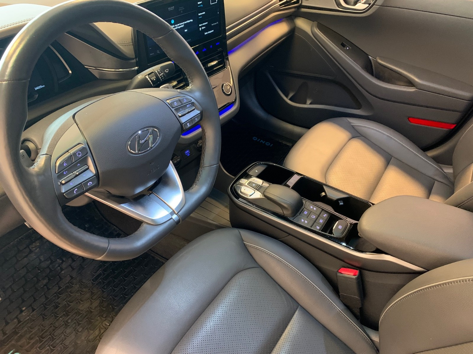 Hyundai IONIQ