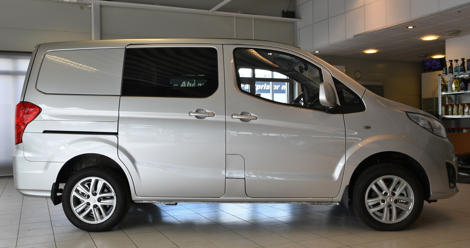 BYD T3