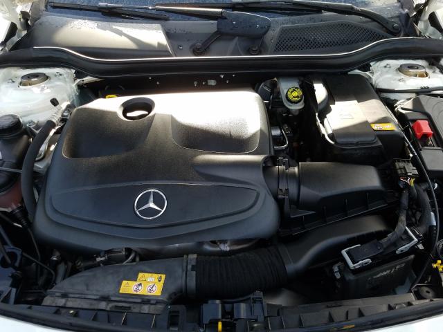 Mercedes-Benz CLA 250 2016