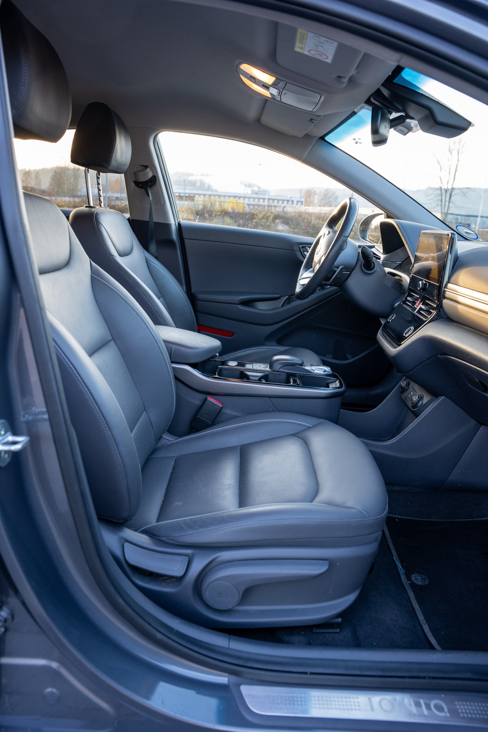 Hyundai IONIQ