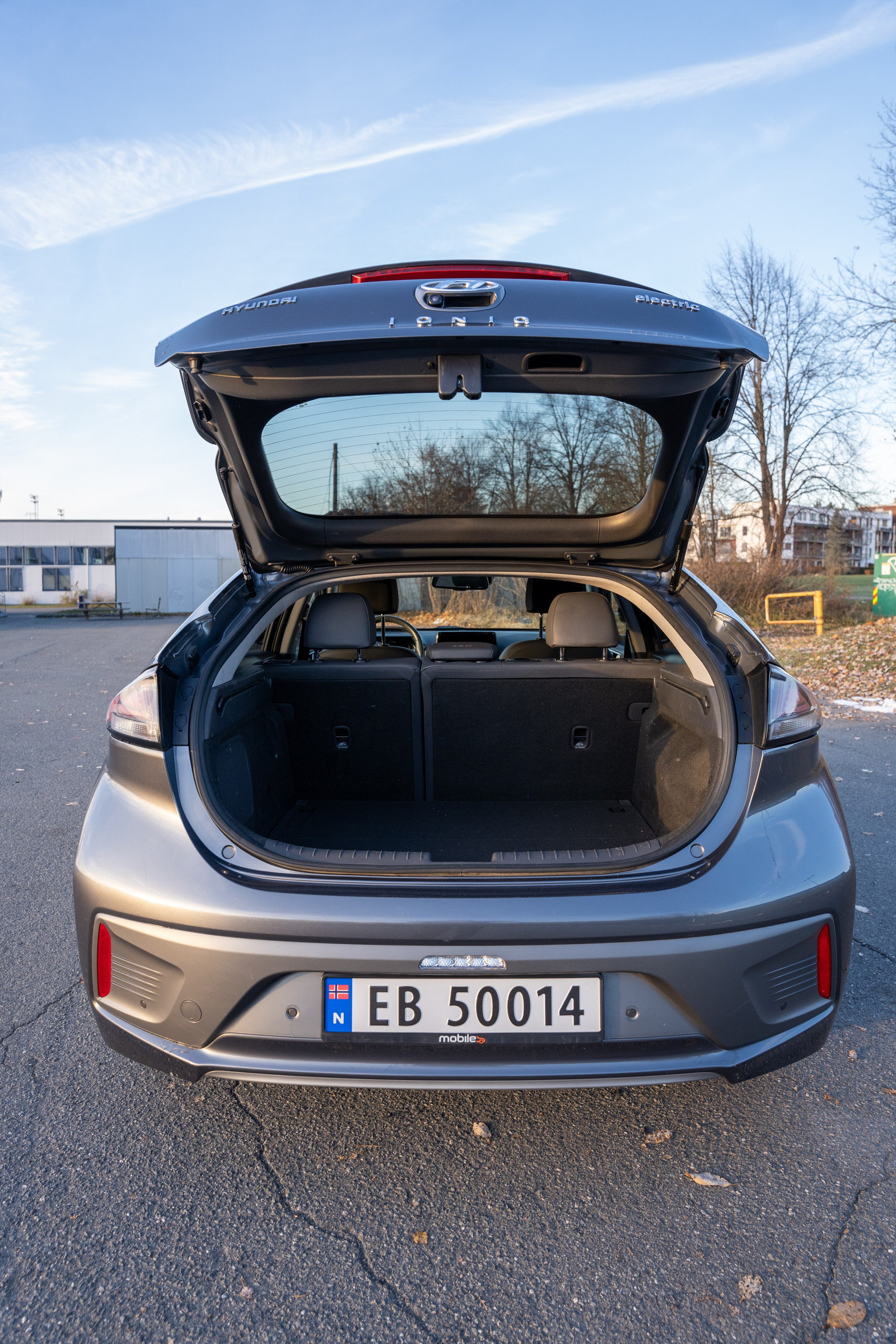 Hyundai IONIQ