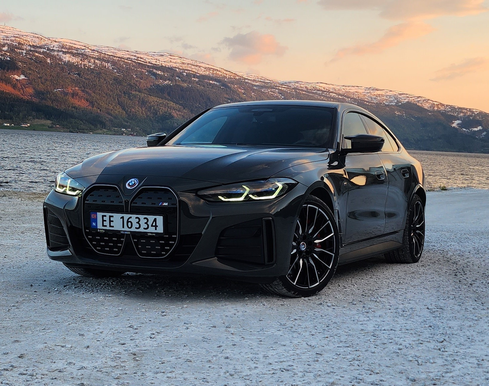 BMW i4 M50