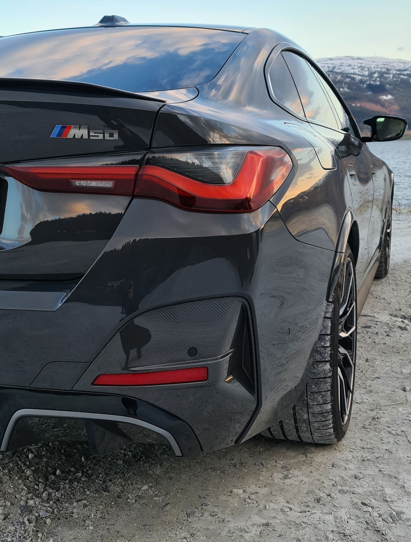 BMW i4 M50