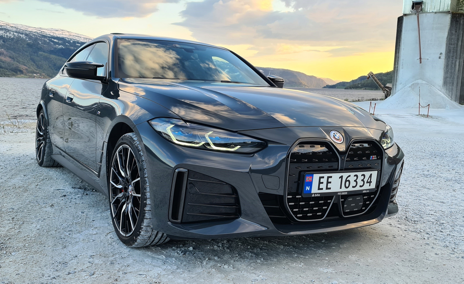 BMW i4 M50