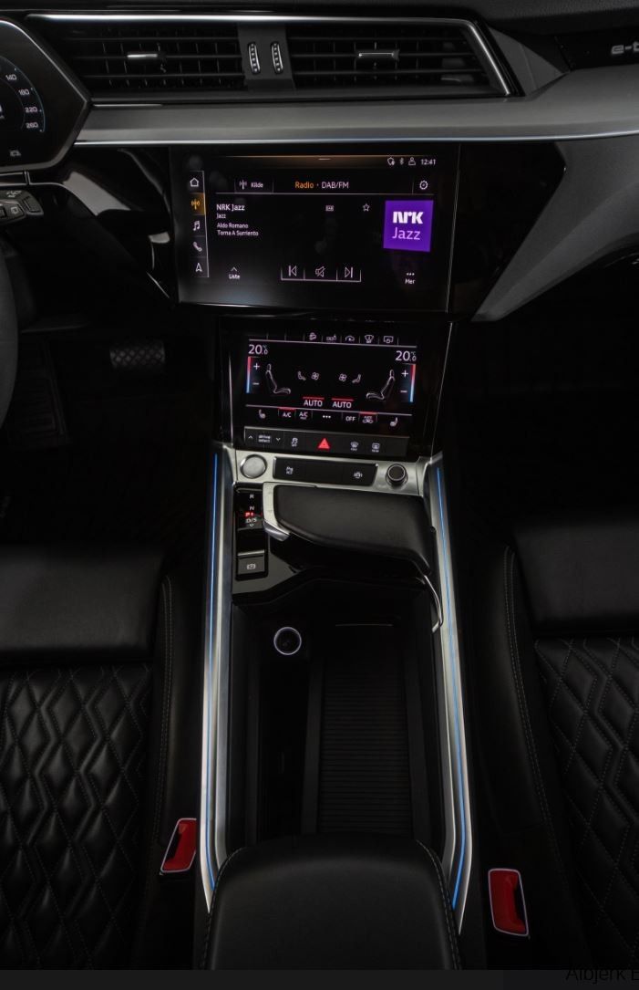Audi e-tron