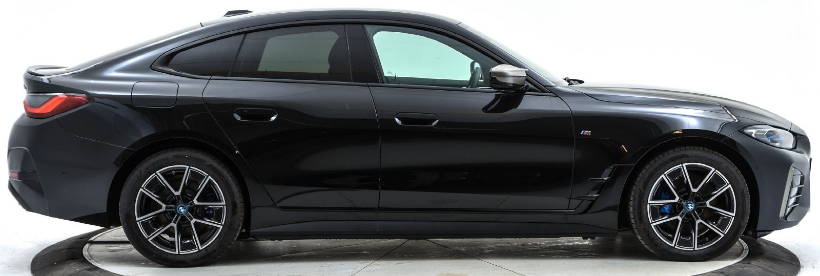 BMW i4 M50