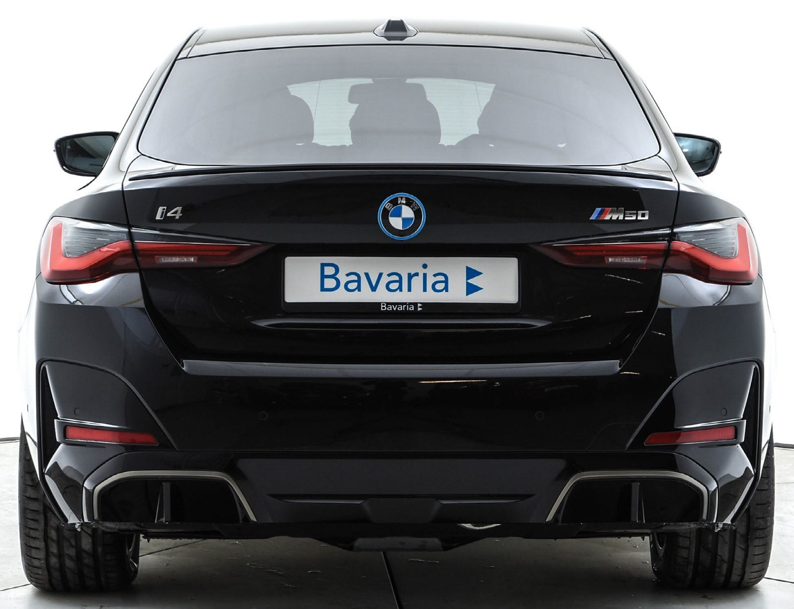 BMW i4 M50