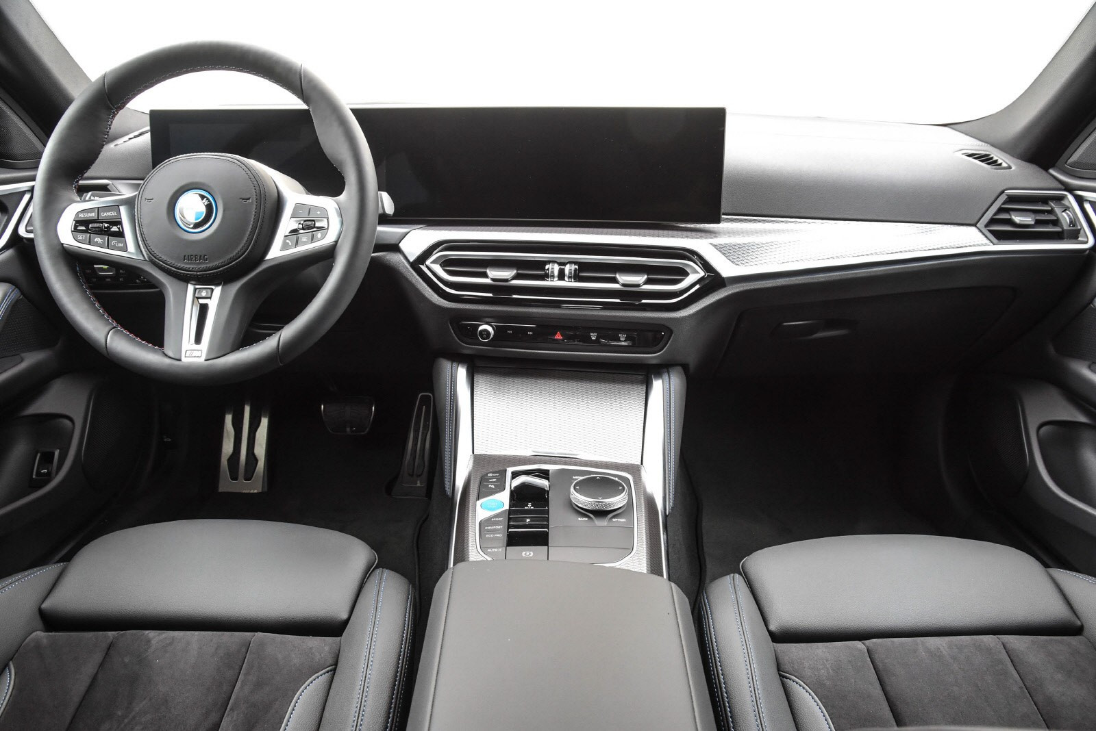 BMW i4 M50