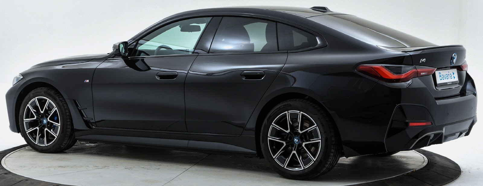 BMW i4 M50