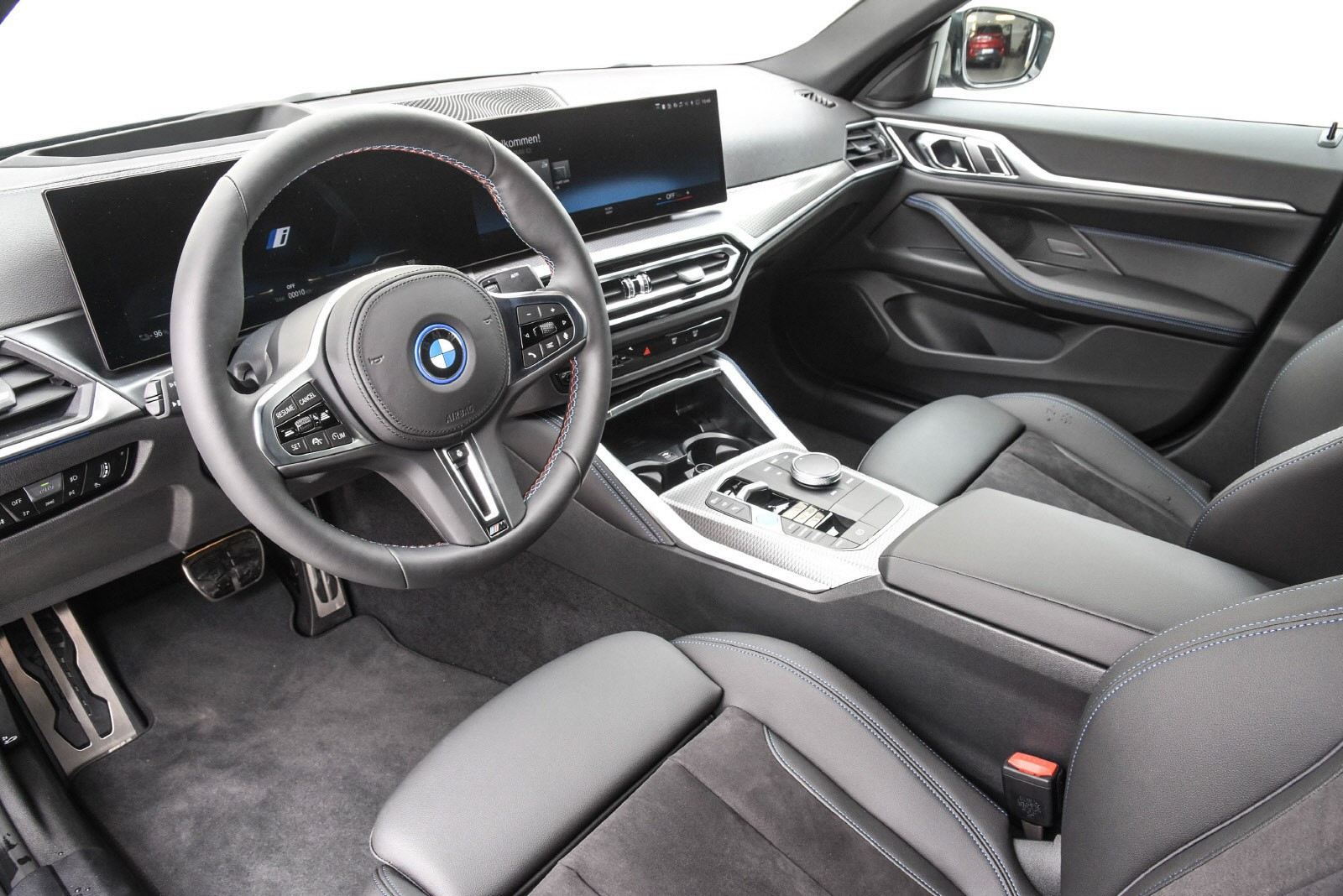 BMW i4 M50