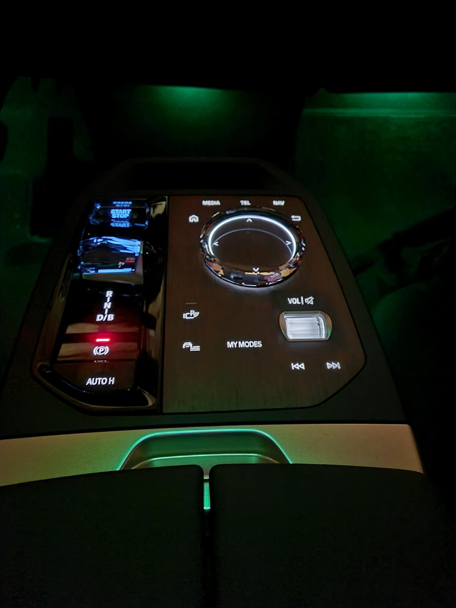 BMW iX xDrive 40