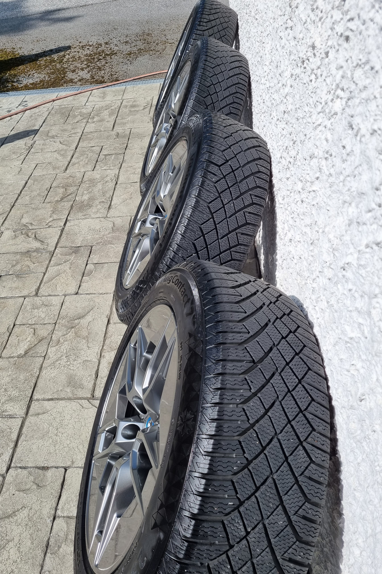BMW iX xDrive 40