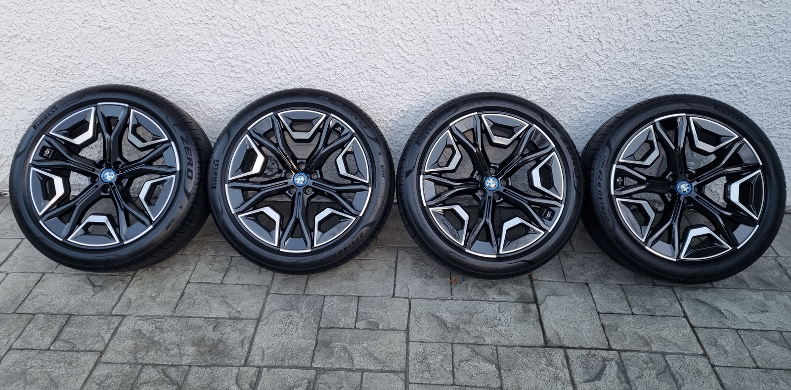 BMW iX xDrive 40