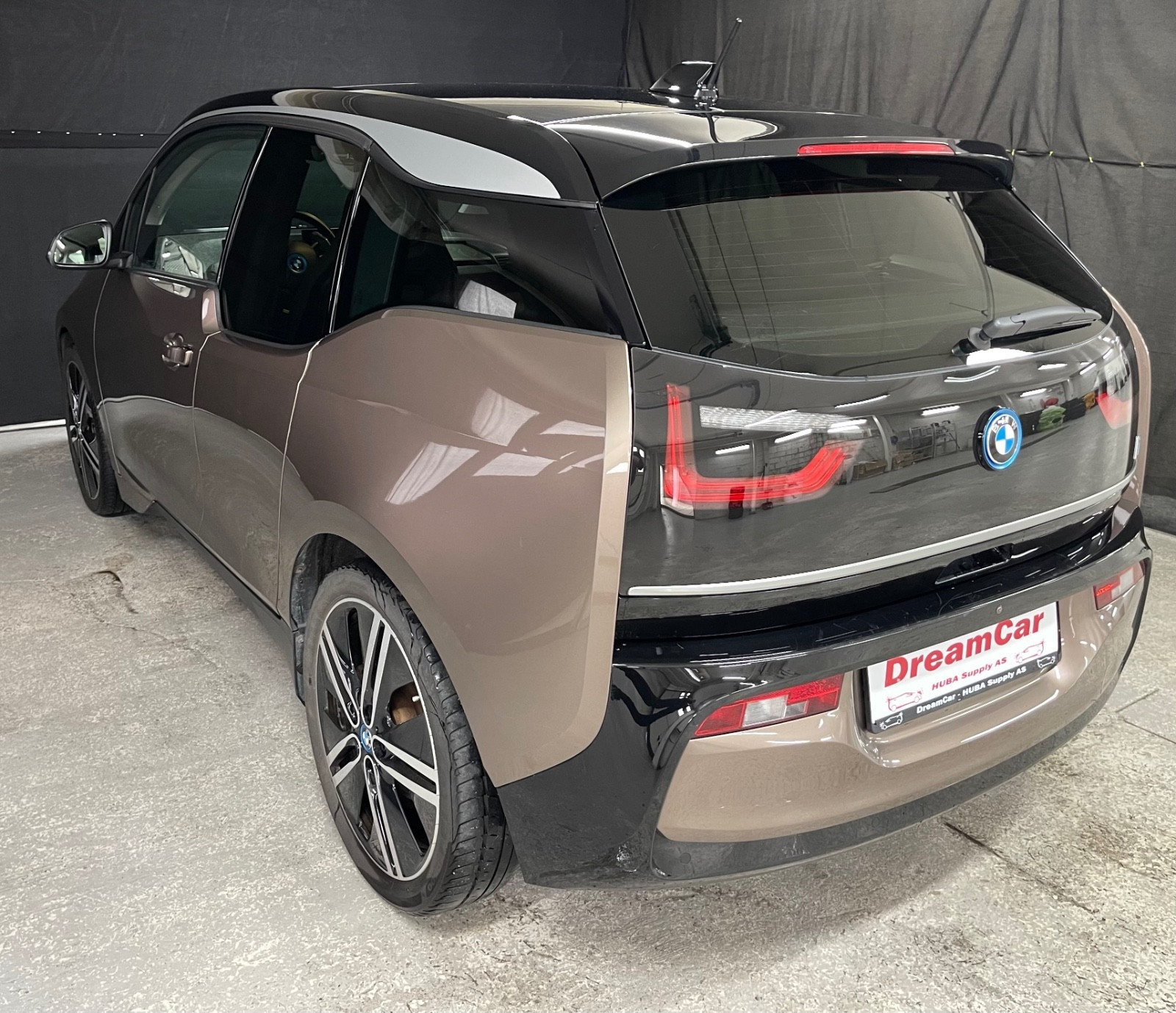 BMW i3