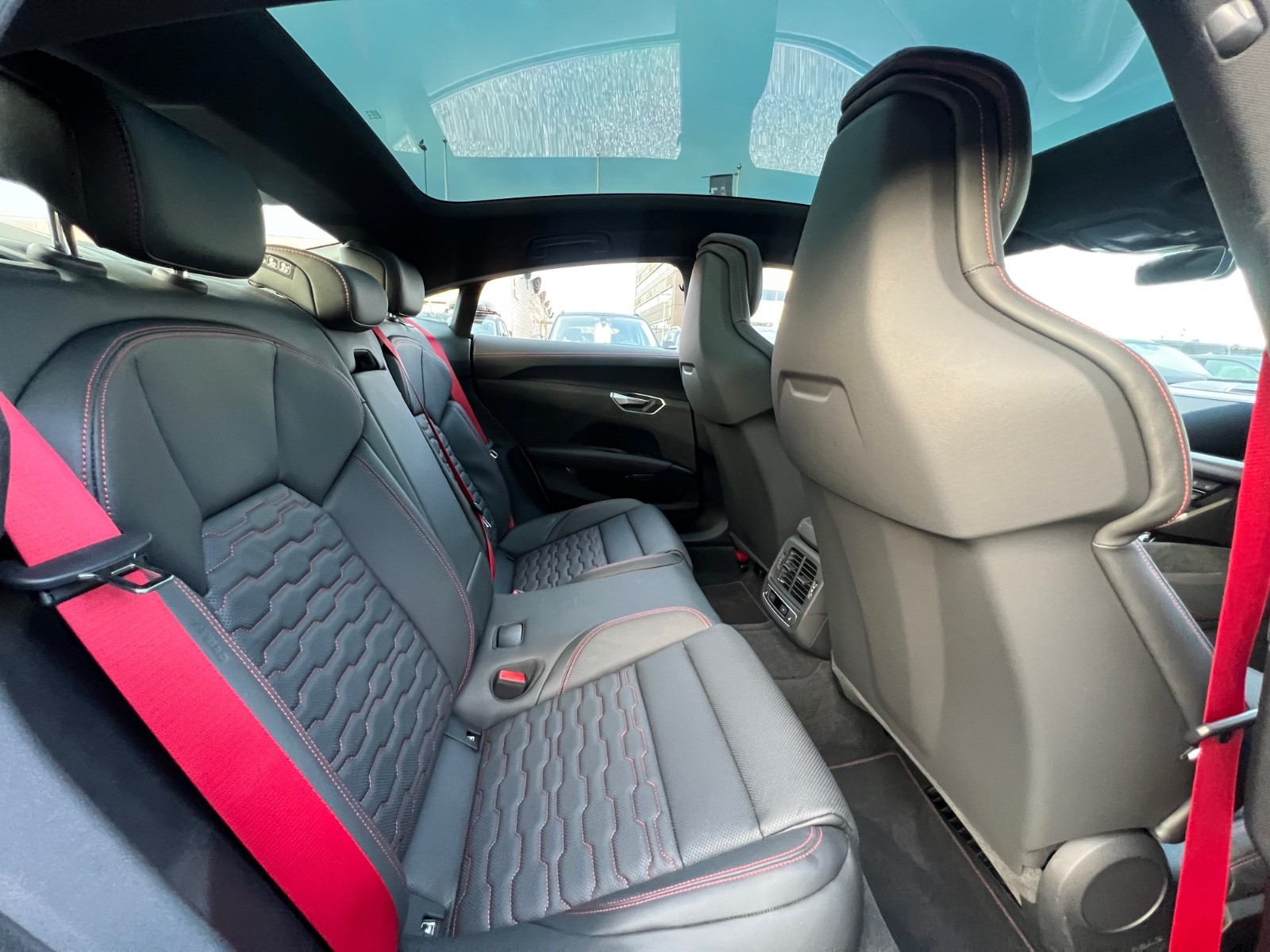 Audi e-tron GT RS