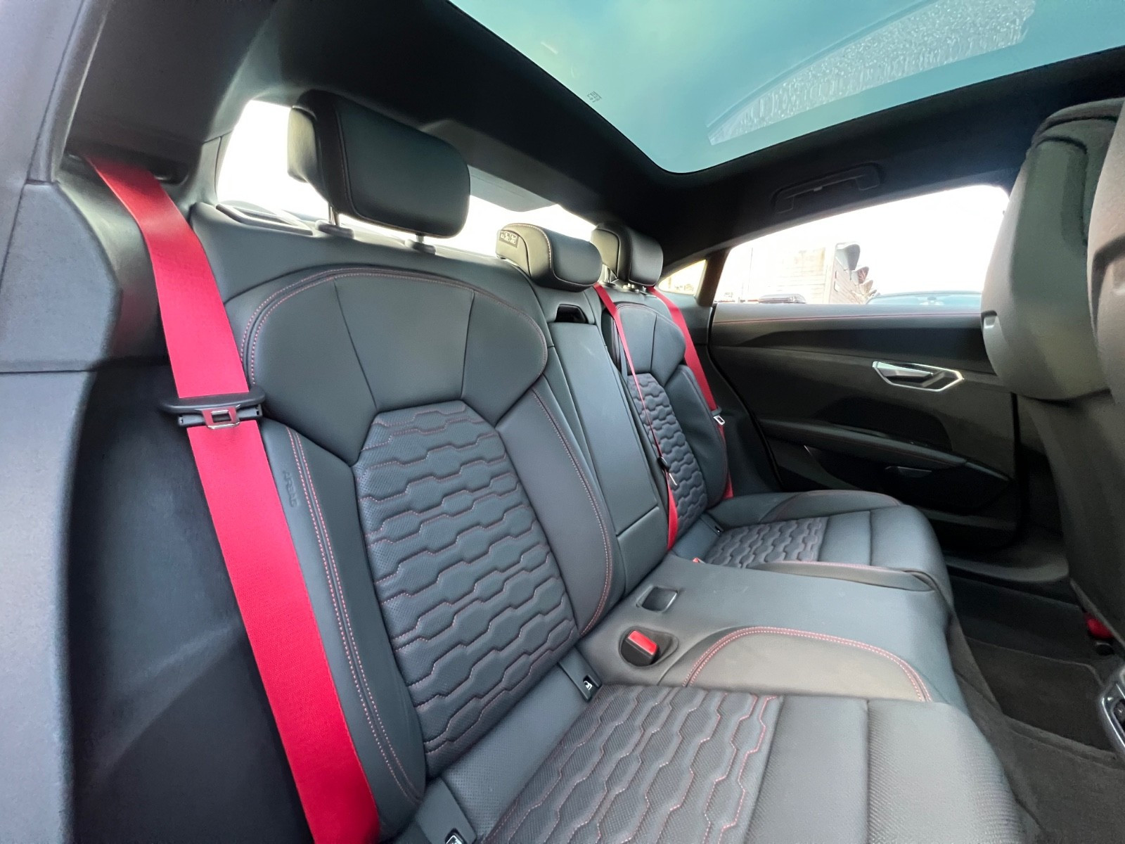 Audi e-tron GT RS