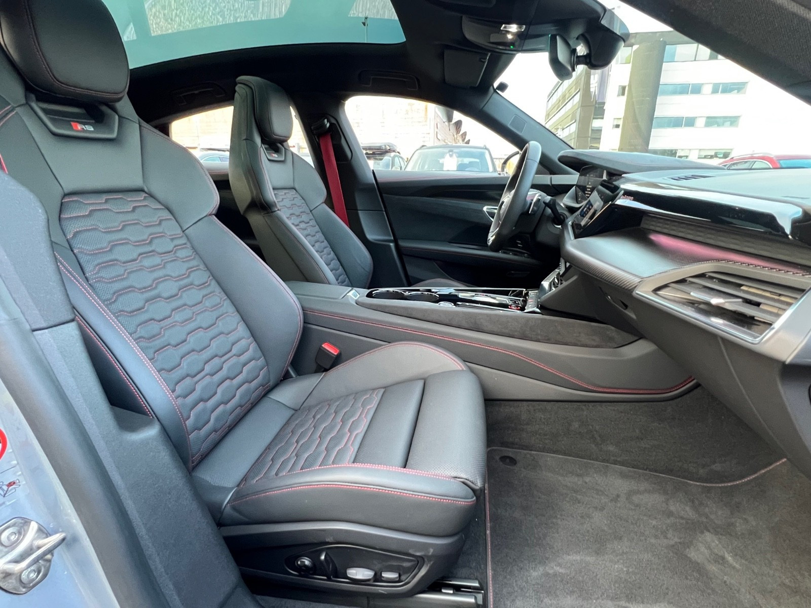 Audi e-tron GT RS