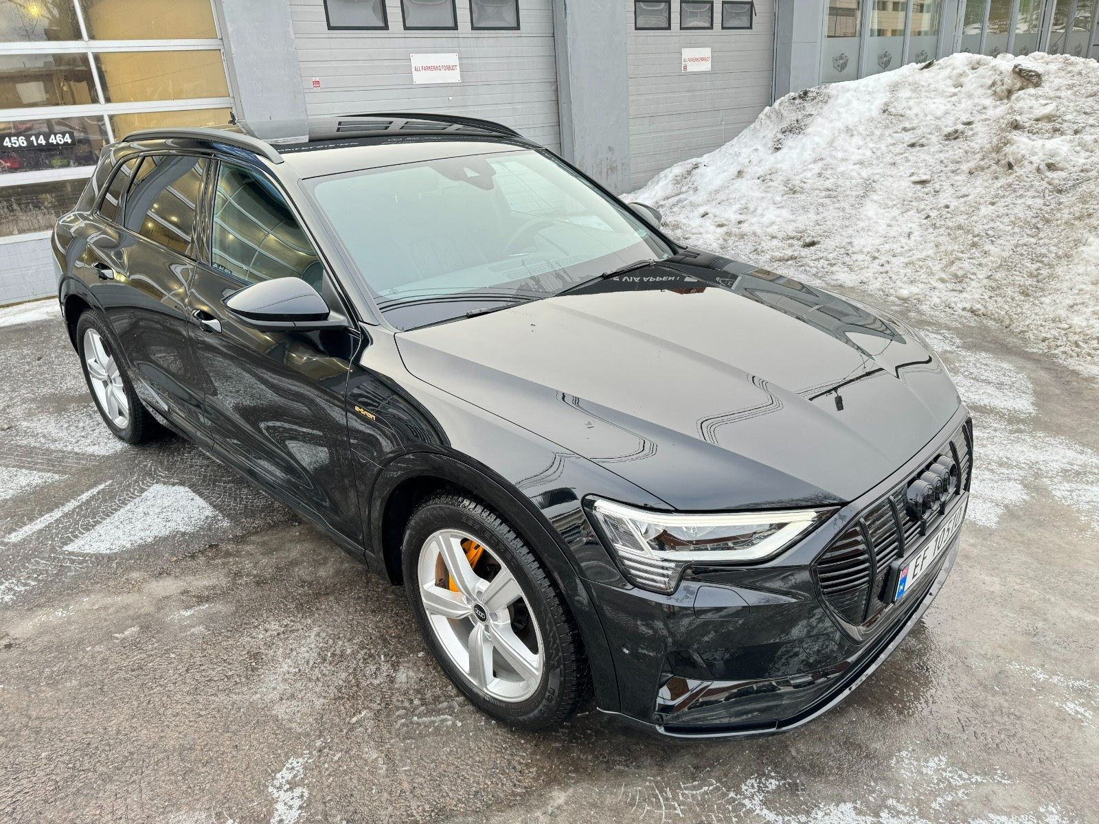 Audi e-tron