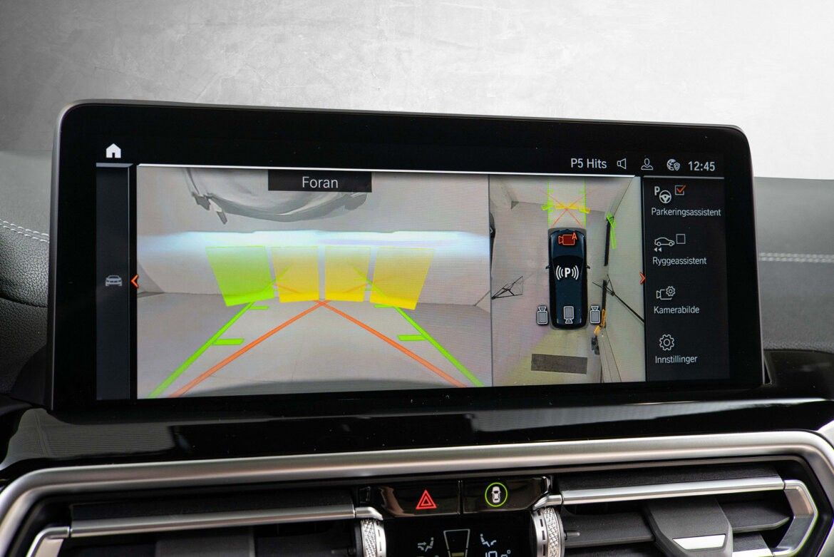 BMW iX3