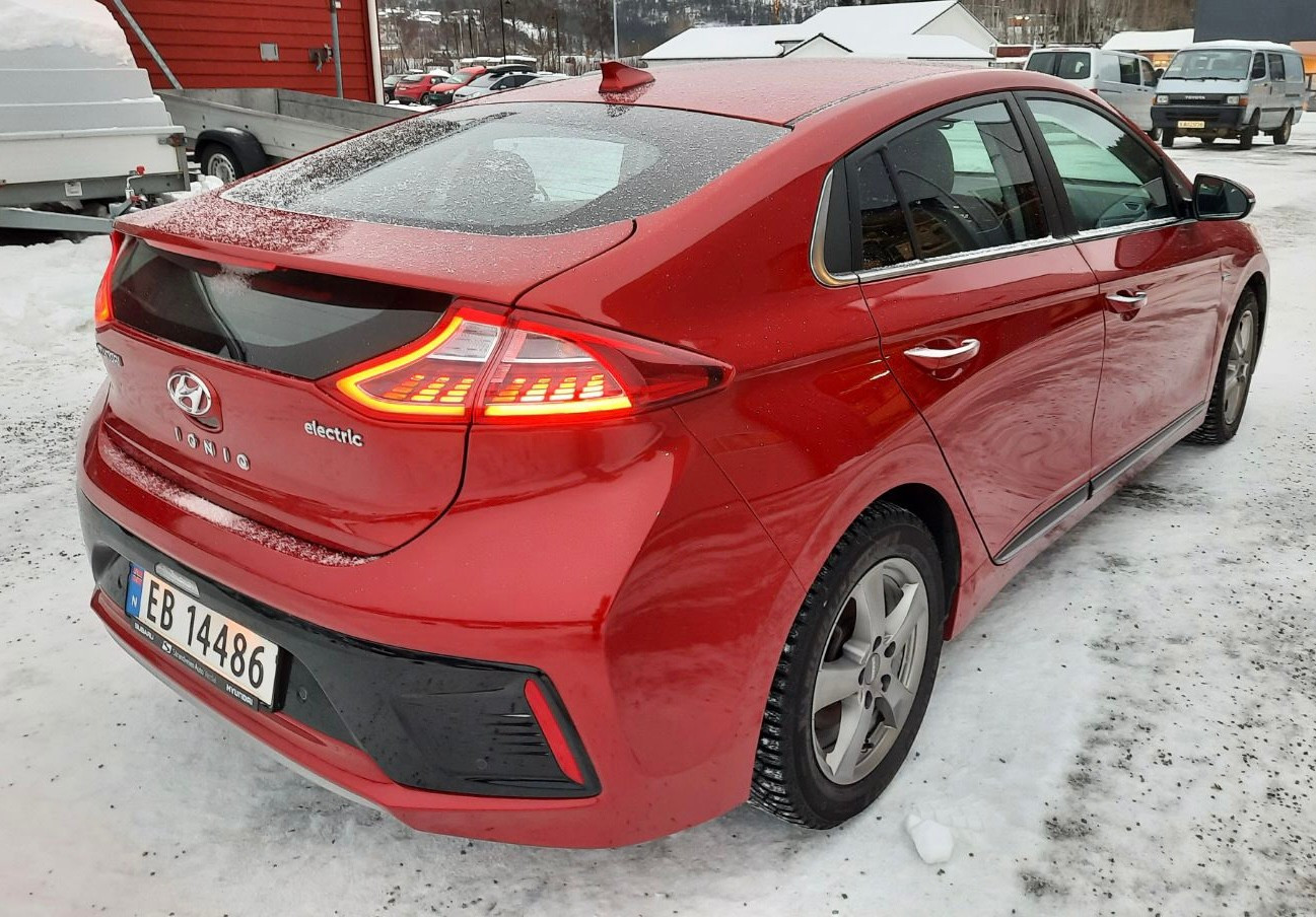 Hyundai IONIQ