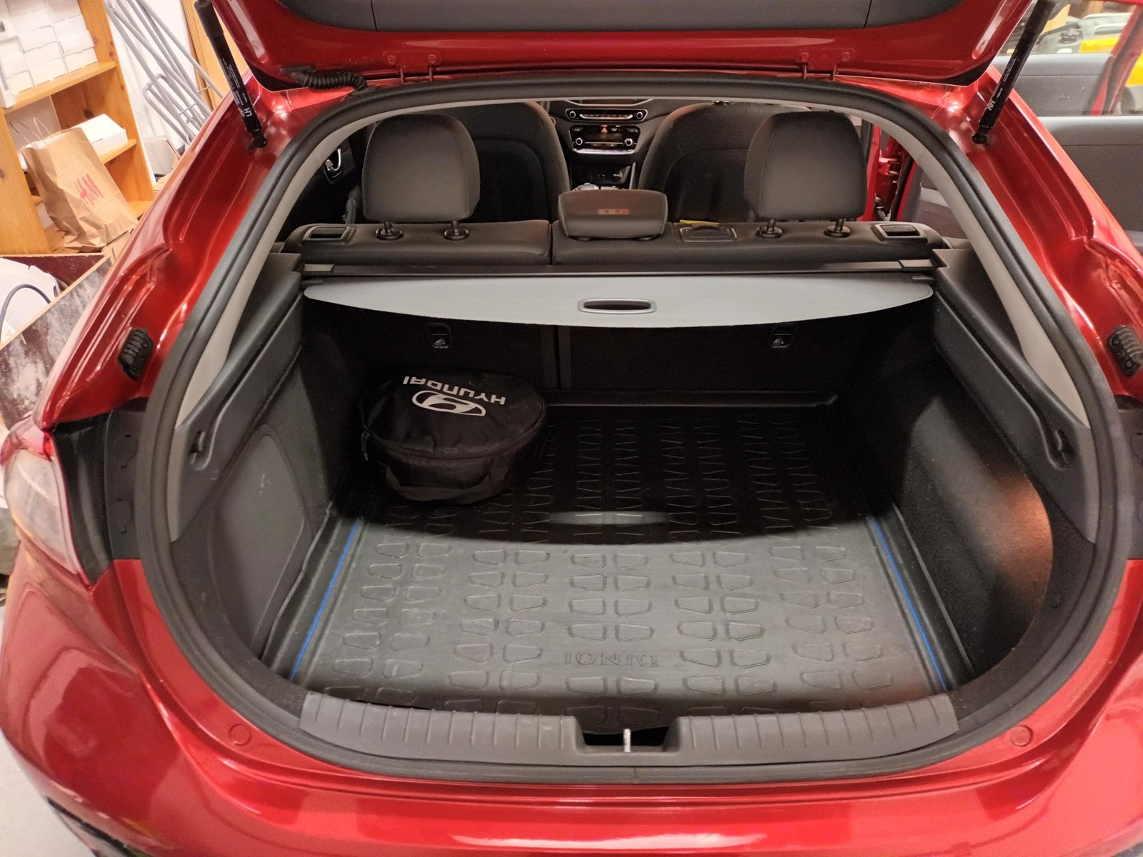 Hyundai IONIQ