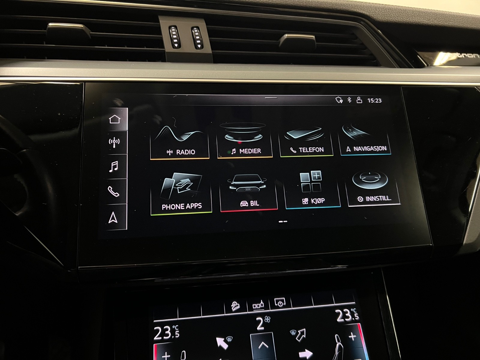 Audi e-tron