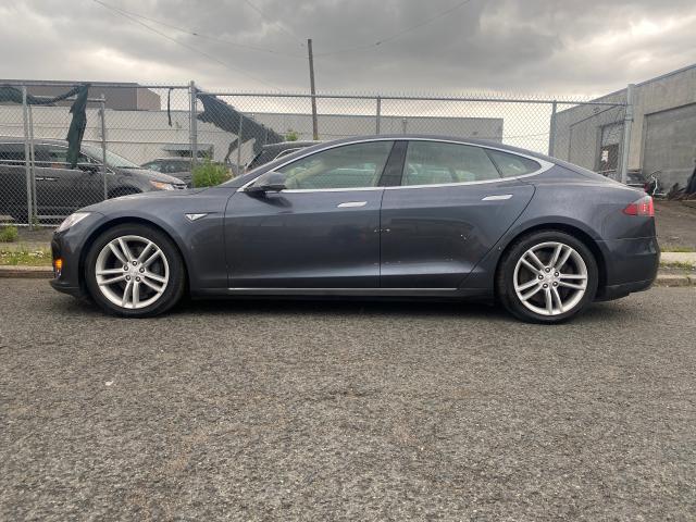 Tesla Model S 85 2015